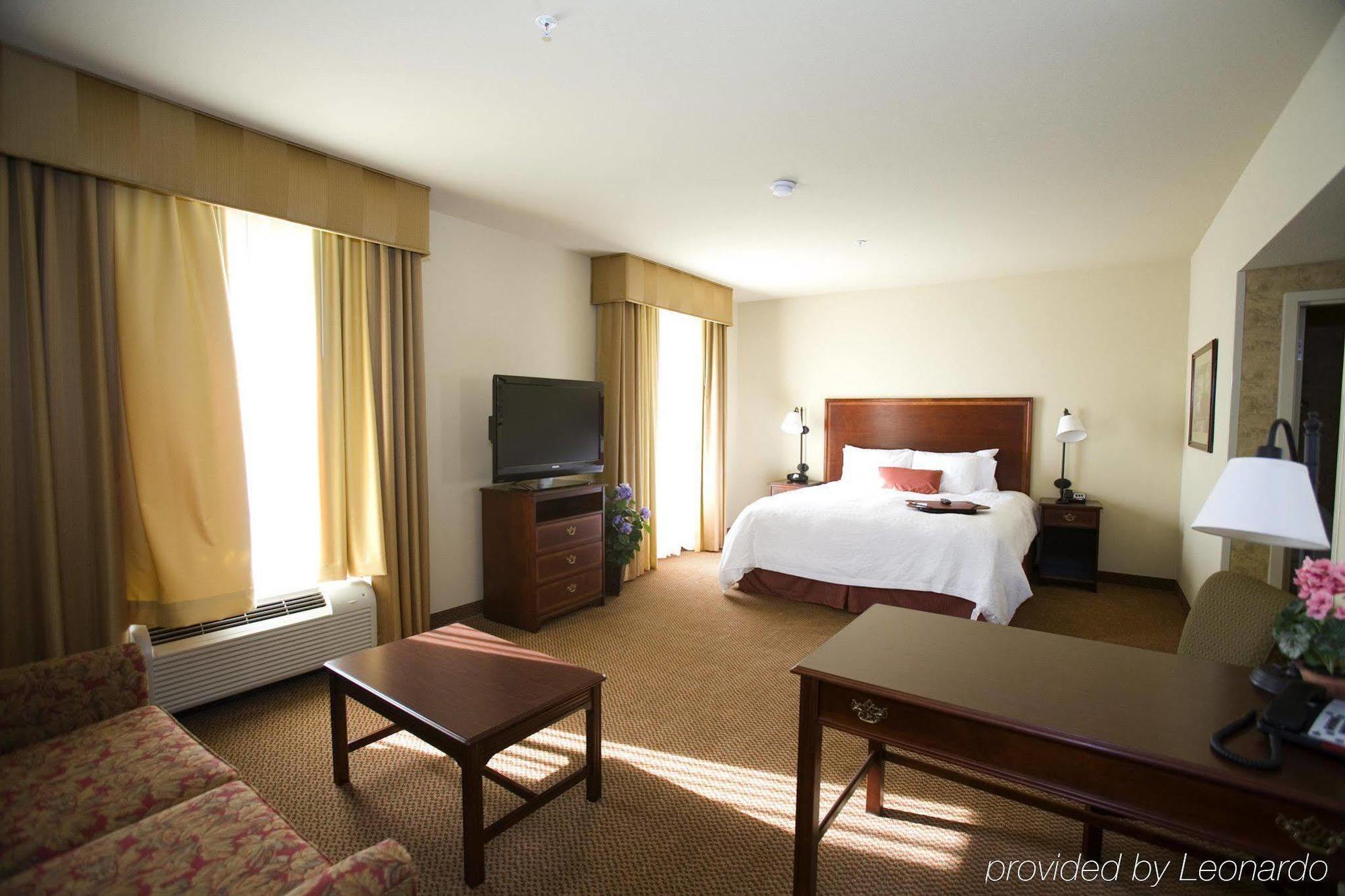 Hampton Inn & Suites Baton Rouge - I-10 East Номер фото