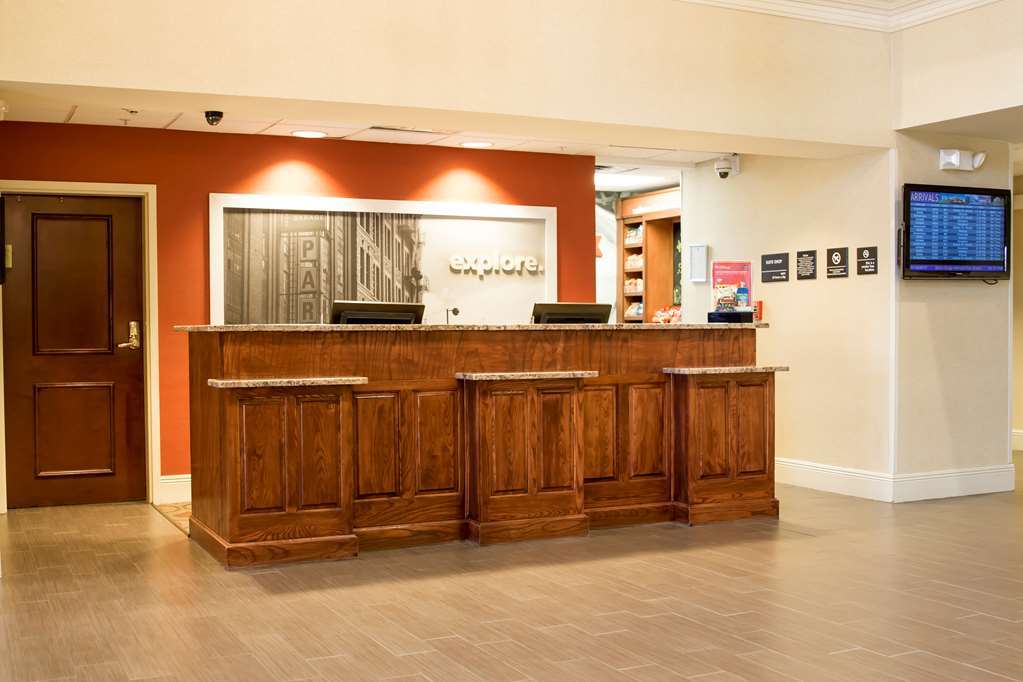 Hampton Inn & Suites Baton Rouge - I-10 East Интерьер фото